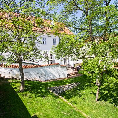 Projekt Monastery 4